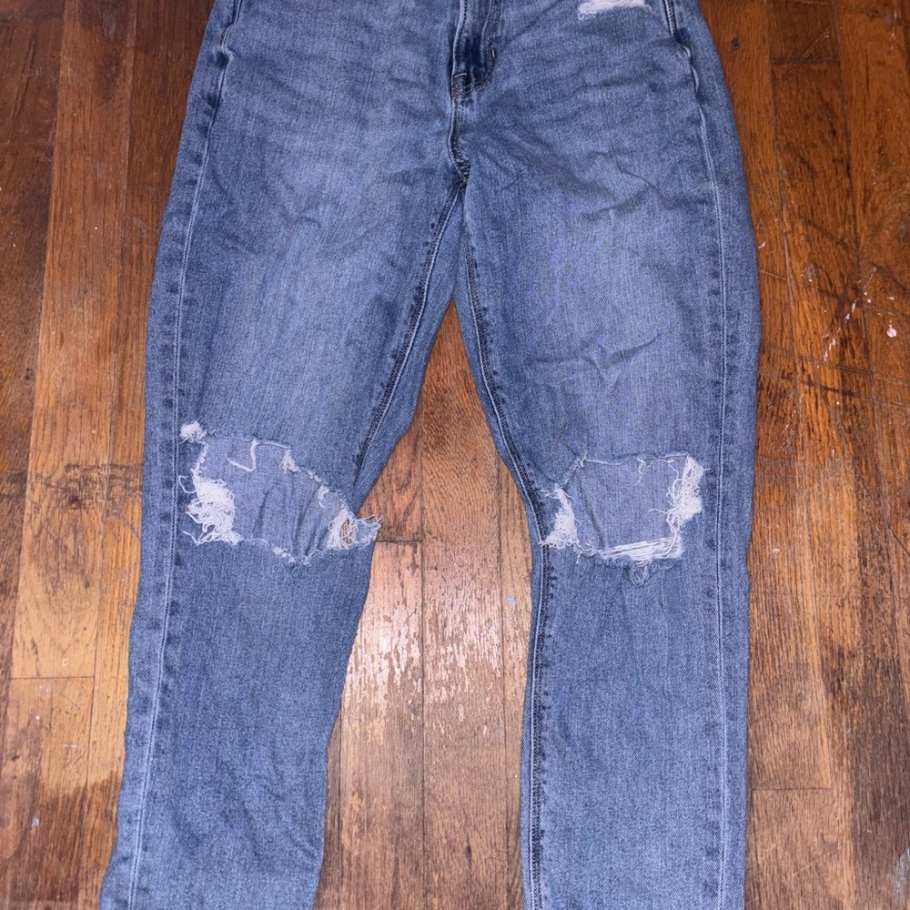 American Eagle Outfitters Men's Relaxed Blue Jeans